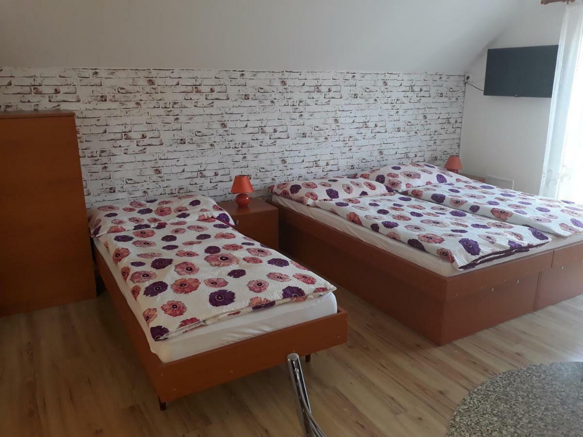 Apartmany Boss Liptovsky Mikulas Exterior photo